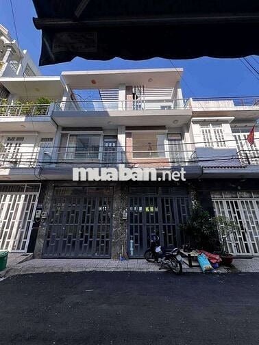 Nhà 4 tầng mới đẹp 8❌12 khu vip Nguyễn Thị Định giá cực tốt