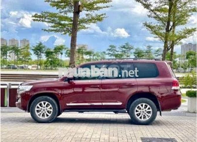 Toyota Land Cruiser 4.6 V8 2020 - 3 Tỷ 990 Triệu