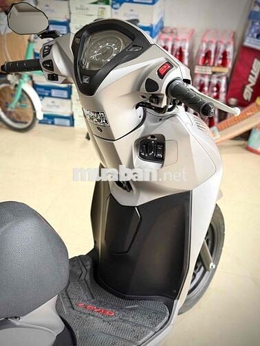 Honda Lead 4Val PBĐB 8000km Bạc