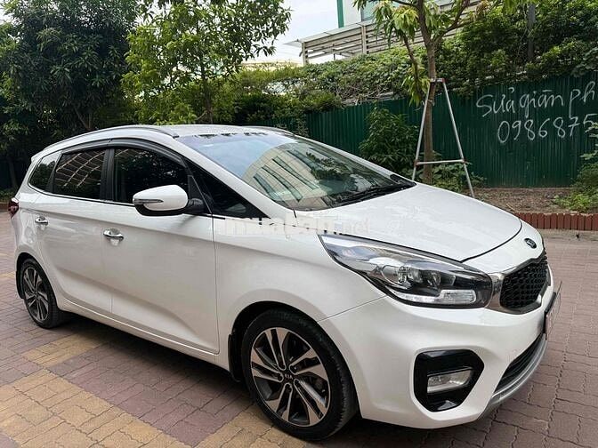 Kia Rondo 2017 Số tự động Trắng