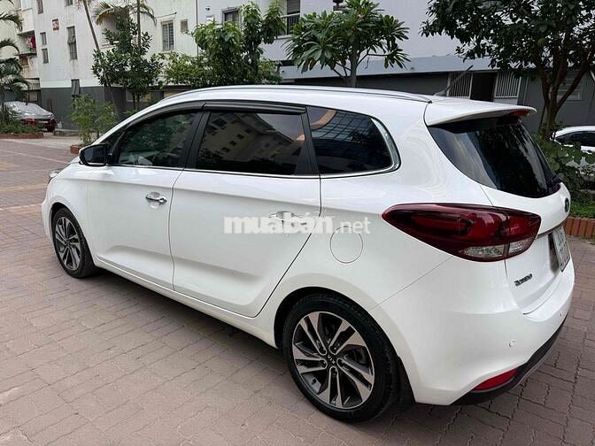 Kia Rondo 2017 Số tự động Trắng