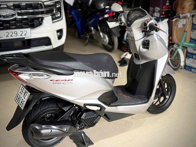 Honda Lead 4Val PBĐB 8000km Bạc