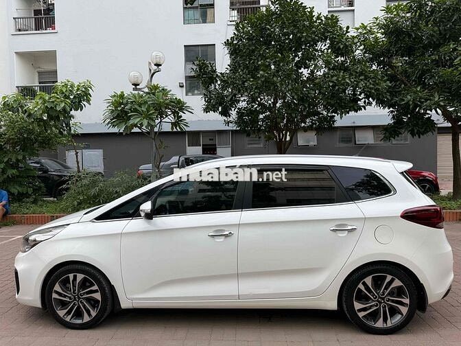 Kia Rondo 2017 Số tự động Trắng