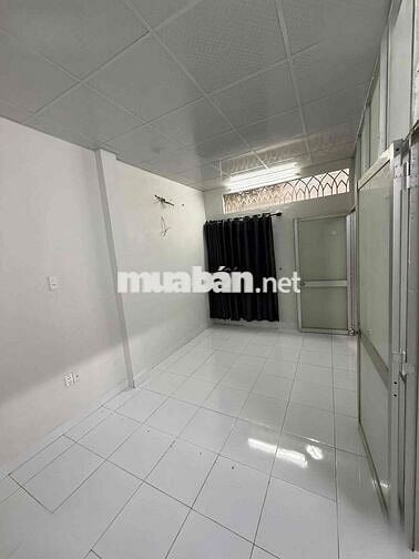 cho thuê nhà 2 tầng, 3Pn, hẻm xe hơi , tân phú