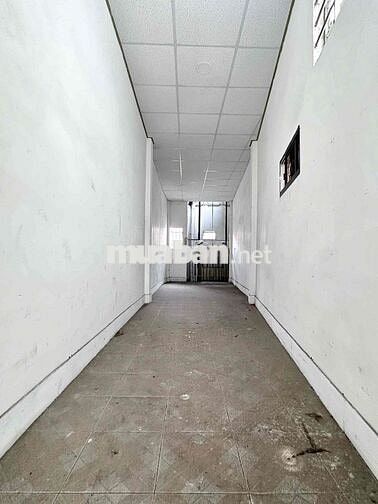 NC Mặt Tiền Lý Thường Kiệt ( 1 trệt 2 lầu ) vỉa hè , kd cải tạo tự  do