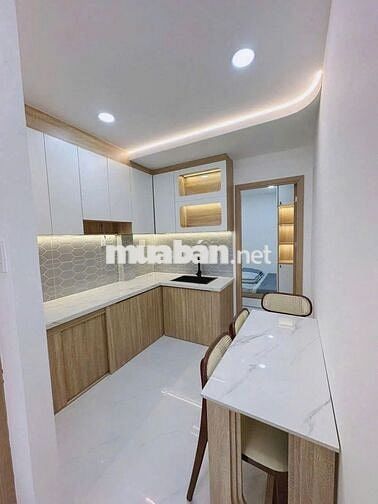 |Hẻm 3 gác, Full nội thất| Bán nhà 3mx14m, nở hậu đường Điện Biên  Phủ
