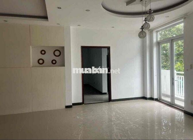 Mặt bằng Yersin gần Ngã 6 , Chợ Thủ Dầu Một 6,5x17m.1 trệt 2 Lầu st