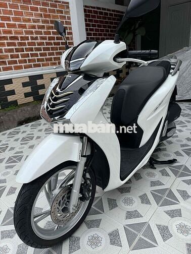 Honda SH 125 2022 Trắng 8000 km