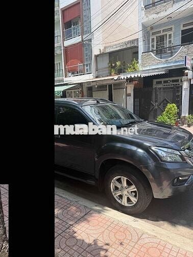 Isuzu MU-X 2017 Số sàn Xám
