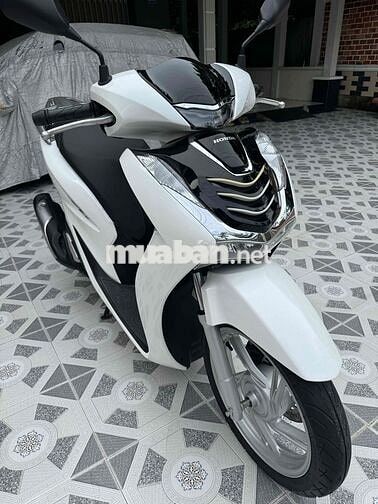 Honda SH 125 2022 Trắng 8000 km