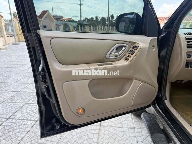 Ford Escape 2004 3.0 V6 XLT Đen