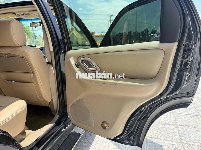 Ford Escape 2004 3.0 V6 XLT Đen