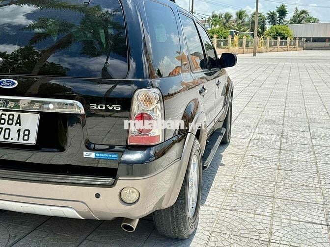 Ford Escape 2004 3.0 V6 XLT Đen