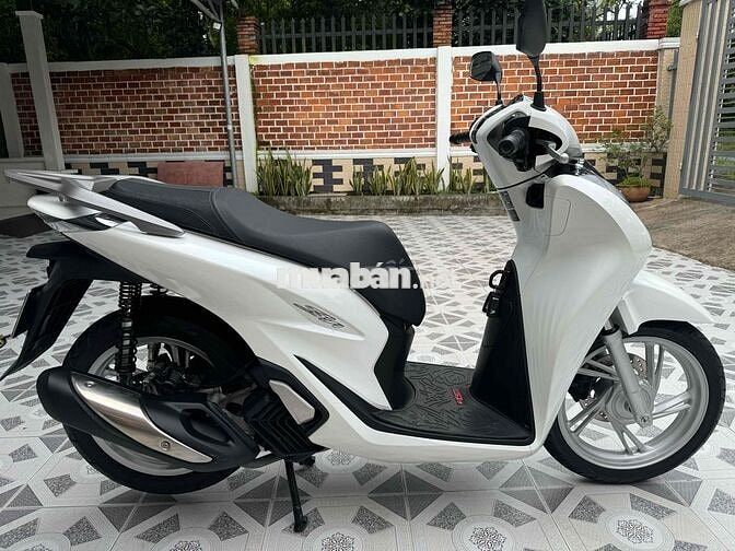 Honda SH 125 2022 Trắng 8000 km