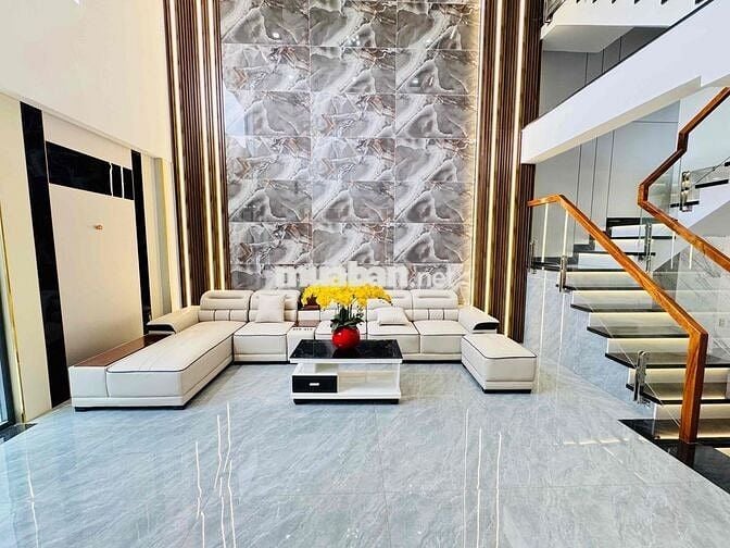 BÁN NHÀ 1 LỬNG 2 LẦU SÂN THƯỢNG TRƯỜNG CẤP 3 BÀ ĐIỂM