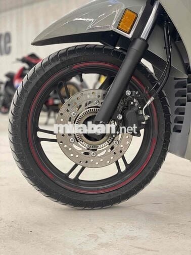 Honda SH350i 2022 Xám 17.981 km