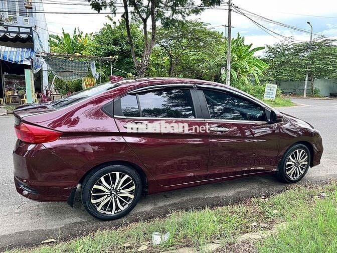 Honda City 2018 AT Đỏ đẹp nét căng giá tốt