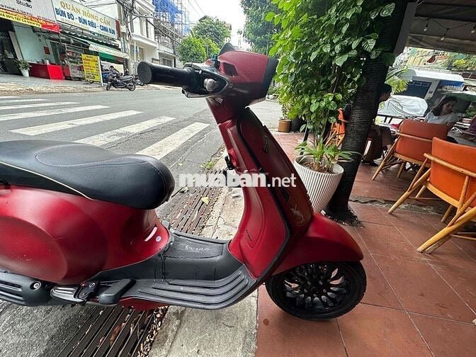 Piaggio Vespa Sprint 2018 Đỏ 6.000km