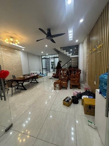 Bán Nhà 6x18m 2 lầu KDC Bình Hưng, Bình Chánh, bến xe Q8 vào 300m