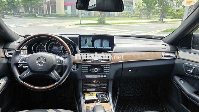 Mercedes-Benz E400 2013 Đen 15 vạn