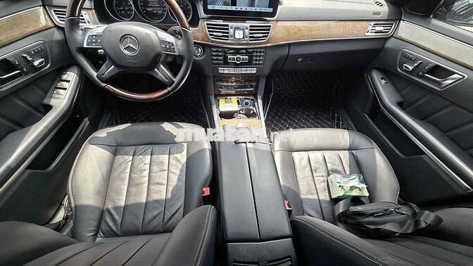 Mercedes-Benz E400 2013 Đen 15 vạn