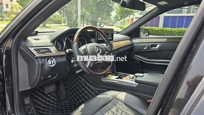 Mercedes-Benz E400 2013 Đen 15 vạn