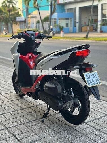 Honda Vario 150 2021 Trắng đỏ máy nguyên zin