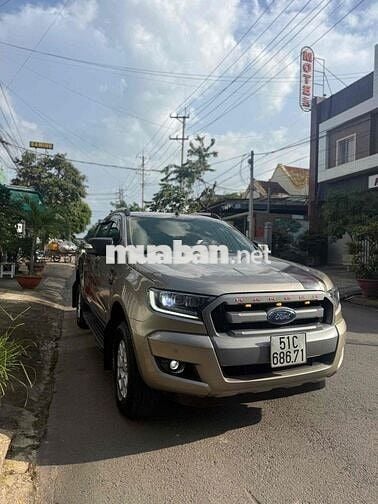 Ford Ranger XLS 2015 Số tự động Vàng cát