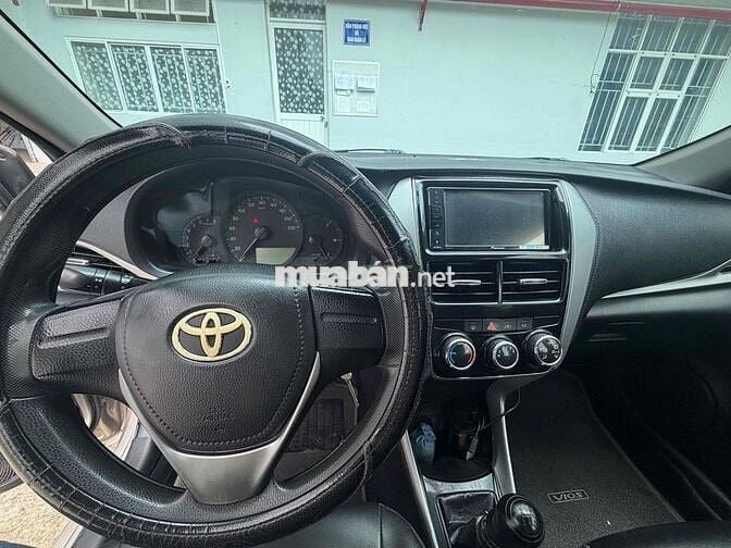 Toyota Vios 2020 Số sàn Xăng Vàng