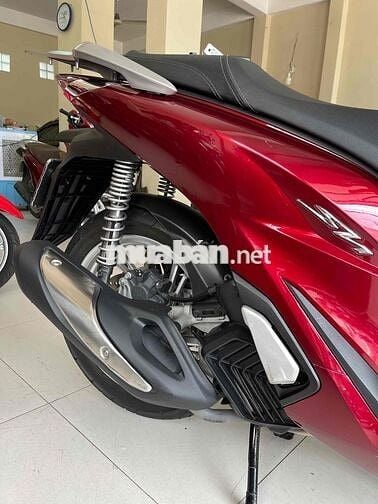 shvn 2023 . lướt 5k km . zin 100%. đủ phụ kiện