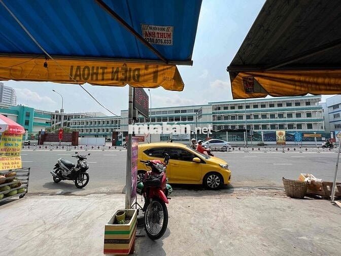 Phòng trọ cho thuê tầng 1 mặt tiền Tên Lửa