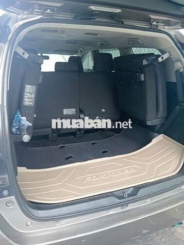 Toyota Innova 2.0E Nâu 7 chỗ xăng