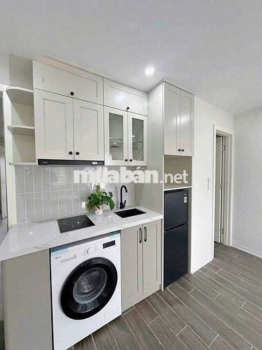 CĂN HỘ MỚI XÂY, FULL NỘI THẤT, BAN CÔNG VIEW ĐẸP, ĐẬU Ô TÔ , WIFI FREE