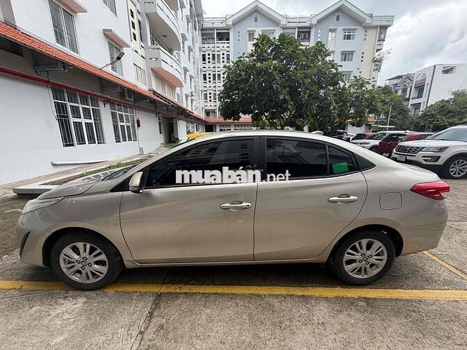 Toyota Vios 2020 Số sàn Xăng Vàng