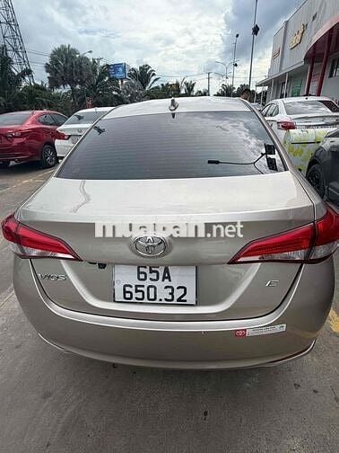 Toyota Vios 2020 Số sàn Xăng Vàng