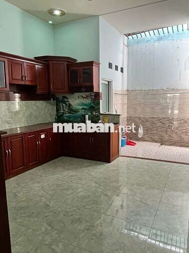 NHÀ NGUYÊN CĂN MT TRẦN VĂN LẮM, 1 TRỆT 3 LẦU, DT 4×21 CÓ 5PN,6WC