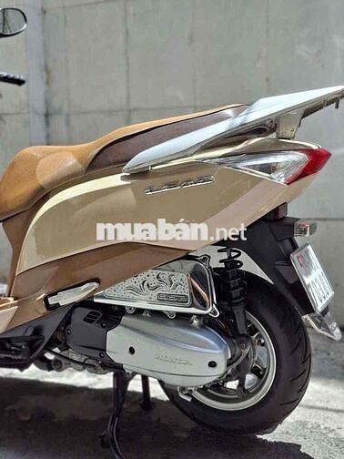 Honda Lead Vàng cát TPHCM
