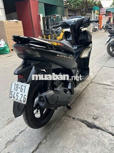 Honda Air Blade 2023 Đen, 4 val,2023, chạy bốc, êm