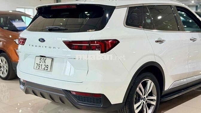 Ford Territory Titanium X 2023 Trắng 26.000 km