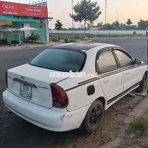 Daewoo Lanos 5 chỗ Trắng cũ