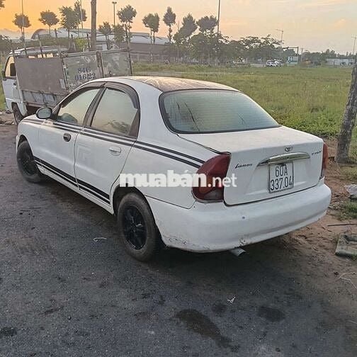 Daewoo Lanos 5 chỗ Trắng cũ