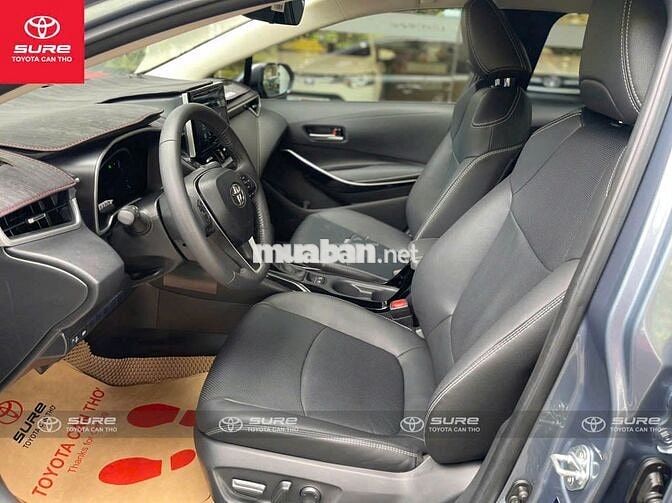 Toyota Corolla Altis 1.8V (CVT) 2022 lướt 10.000km