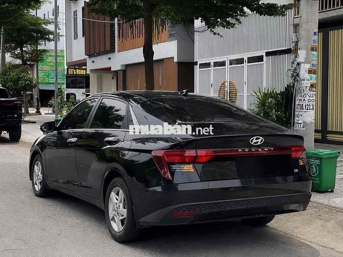 Hyundai Accent AT 2024 40000 km Đen Tự động