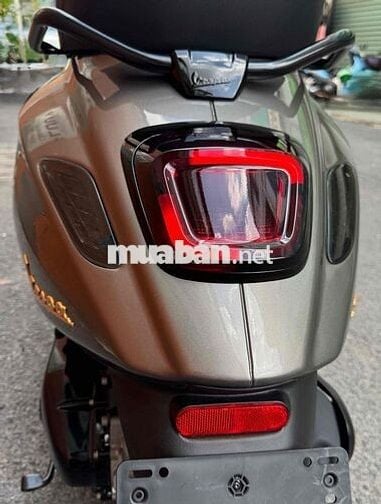 Piaggio Vespa Sprint iS 150 2026 Xám lambo