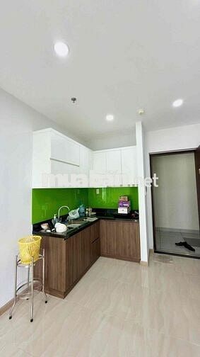 Cho thuê căn hộ 2 phòng ngủ, Bcons Garden- 5 triệu