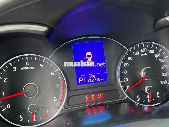 KIA K3 2.0 AT Full Option Đen