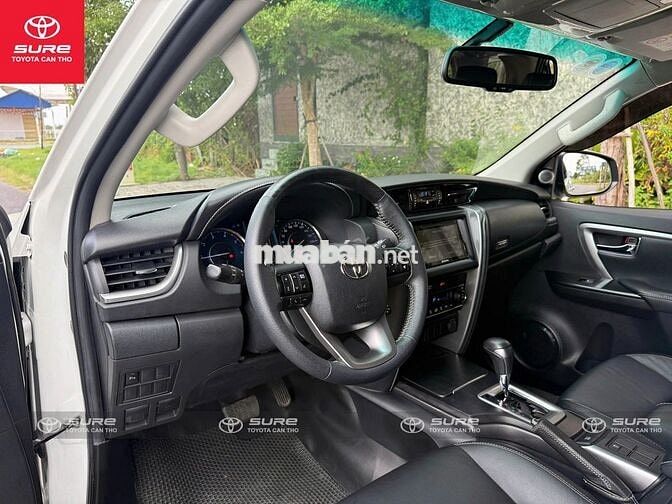 Toyota Fortuner G 4x2 AT 2022 Trắng 130.000 KM