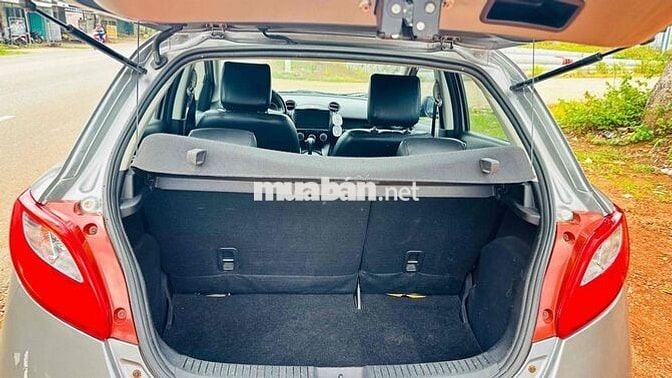 Mazda Mazda 2S 2014 Tự động Bạc