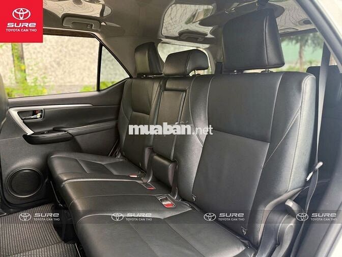 Toyota Fortuner G 4x2 AT 2022 Trắng 130.000 KM