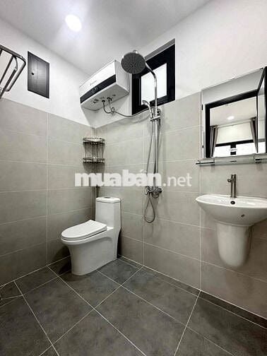 STUDIO RỘNG 35m2 BANCOL GIÁ RẺ GẦN TOÀ NHÀ VIETTEL - QUẬN 10